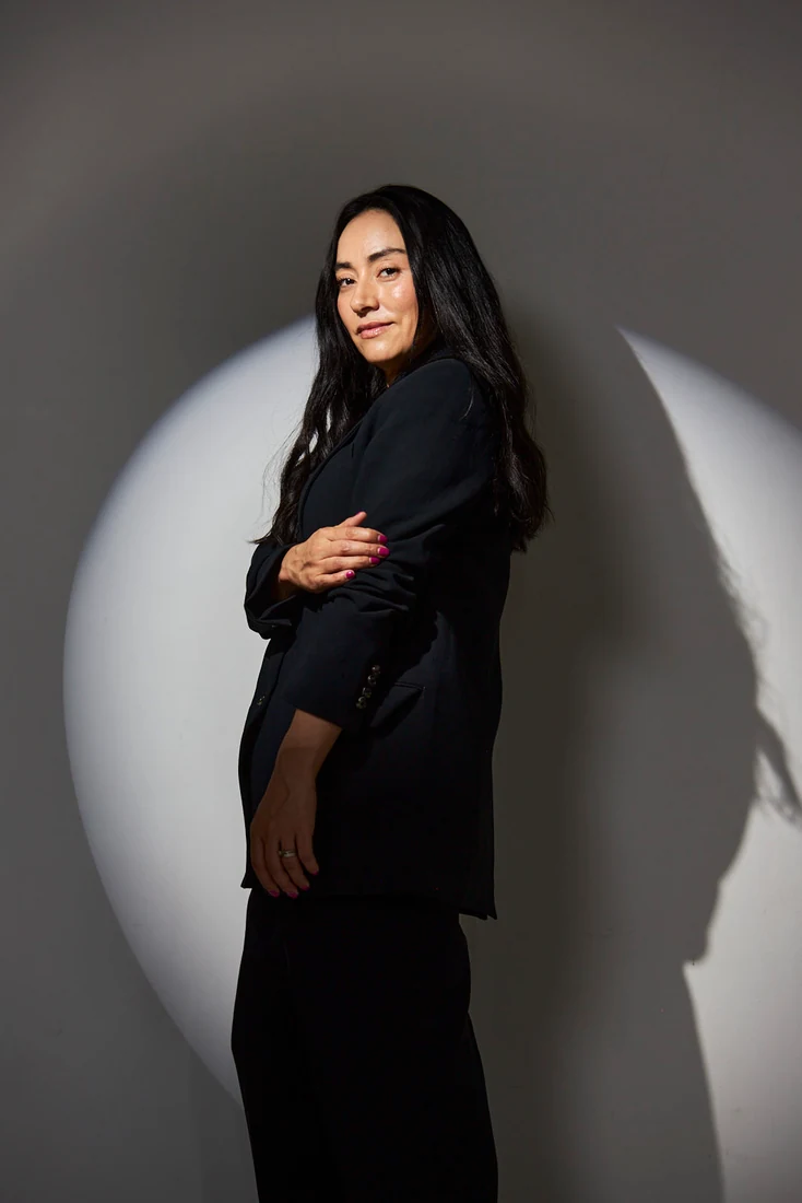 Lili in the spotlight — photograph 5714