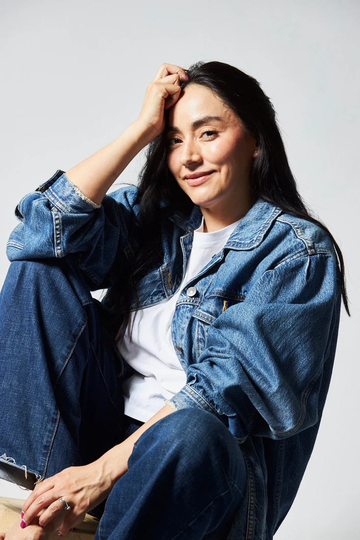 Lili in denim, in the studio — photograph 5850