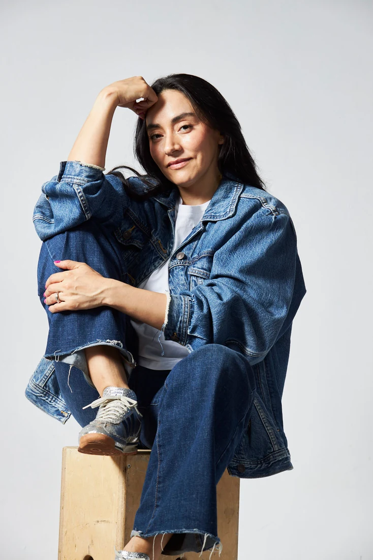 Lili in denim, in the studio — photograph 5904